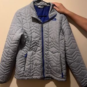 North Face women grey and blue size L